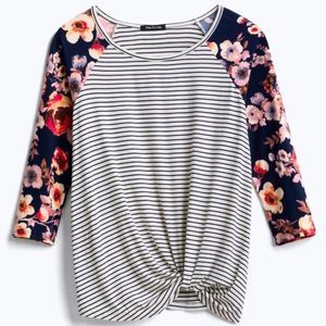 Lanore‎ Knot Front Knit Top